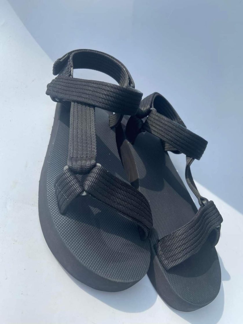 Sandal 6